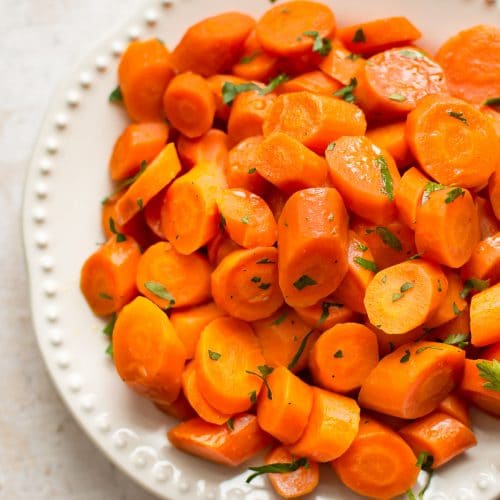 https://www.saltandlavender.com/wp-content/uploads/2019/01/crockpot-honey-glazed-carrots-recipe-1-500x500.jpg