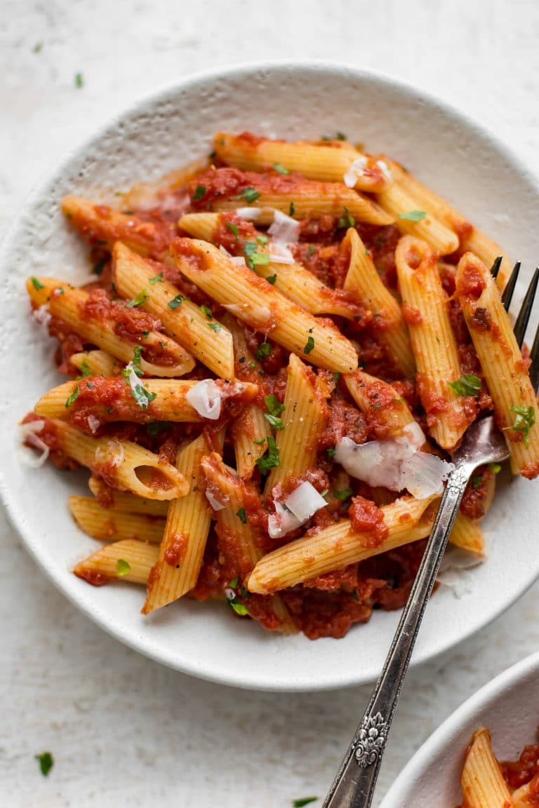 Easy Pasta Arrabiata Recipe • Salt & Lavender