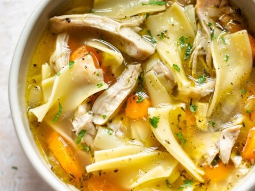 https://www.saltandlavender.com/wp-content/uploads/2019/10/instant-pot-chicken-noodle-soup-recipe-1-500x375.jpg