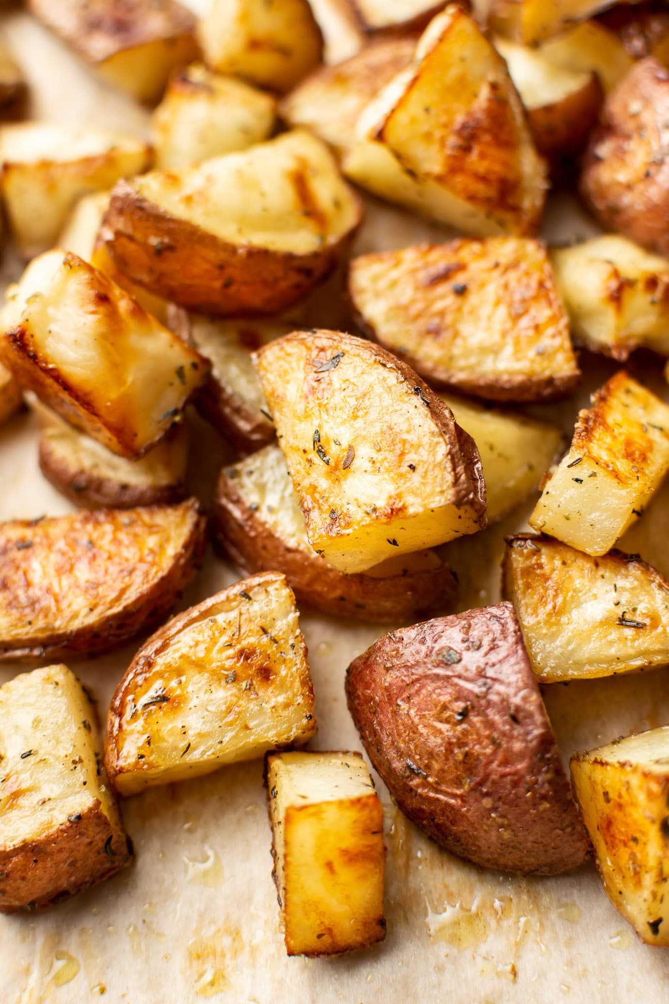 Easy Oven roasted baby red potatoes - Natasha's Kitchen