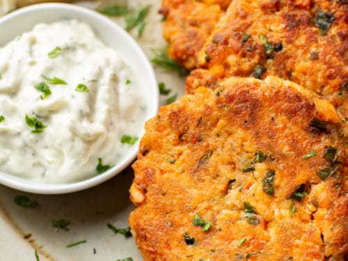 Baked Salmon Cakes (Salmon Patties)